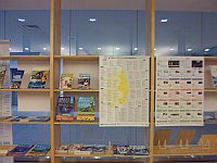 飾り棚展示「三陸防災復興プロジェクト2019関連展示」展示資料の写真